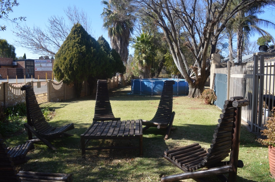 Commercial Property for Sale in Flamwood North West